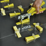 Picture of leveling PLIER